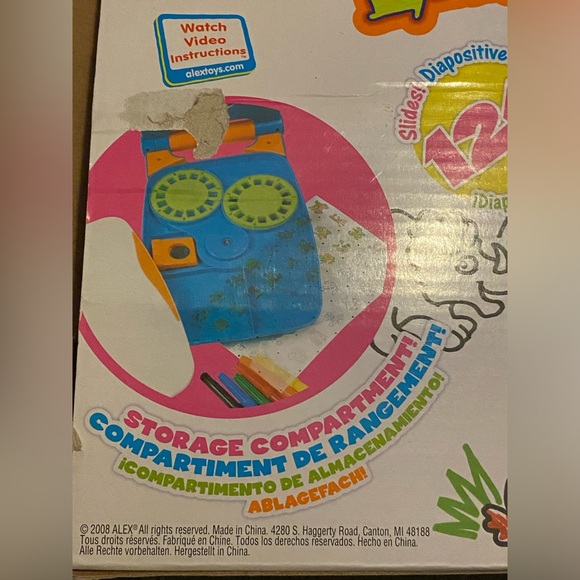 ALEX Art Draw Like A Pro projector, slides & storage! - Picture 2 of 13